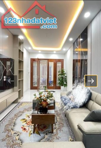 BÁN NHÀ ĐẸP 36M - NGUYỄN CHÍNH - TÂN MAI – VIEW LOUIS CITY – NHÀ MỚI 5 TẦNG - MẶT NGÕ RỘNG