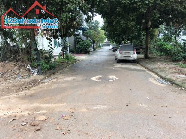 🔥 BÁN ĐẤT DỊCH VỤ - LÔ GÓC 50M², MẶT TIỀN 4M - PHÂN LÔ CỰC ĐẸP - NGÕ Ô TÔ - PHÁP LÝ CHUẨN - 2