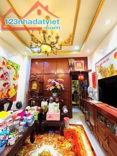 GIẢM 1 TỶ - MẶT TIỀN KHU VIP TÊN LỬA - 80M2 - 4 TẦNG BTCT - SỔ VUÔNG VỨC - CHỈ 10.3 TỶ - 2