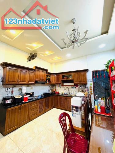 GIẢM 1 TỶ - MẶT TIỀN KHU VIP TÊN LỬA - 80M2 - 4 TẦNG BTCT - SỔ VUÔNG VỨC - CHỈ 10.3 TỶ - 4