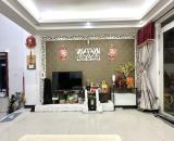 7.5 TỶ HƠN - NHÀ ĐẸP NGAY CAO ĐẲNG KINH TẾ, PHÚ NHUẬN - HẺM XE HƠI, SÁT MT -50M2 2 LẦU MỚI