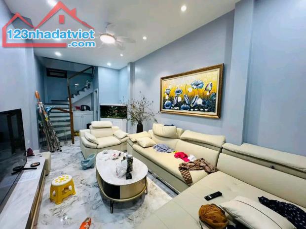 VIP TRUNG TÂM ĐÀO TẤN - 46M 5 TẦNG Ô CHỜ THANG MÁY NGÕ THÔNG - 10 TỶ - 2