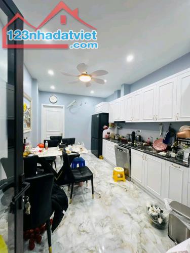 VIP TRUNG TÂM ĐÀO TẤN - 46M 5 TẦNG Ô CHỜ THANG MÁY NGÕ THÔNG - 10 TỶ - 3