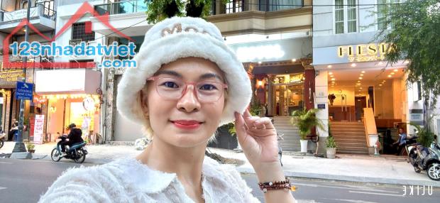CHÍNH CHỦ MỘT ĐỜI CHƯA QUA ĐẦU TƯ - NGANG KHỦNG 19M*35M MẶT TIỀN XE HƠI ĐƯỜNG NGUYỄN