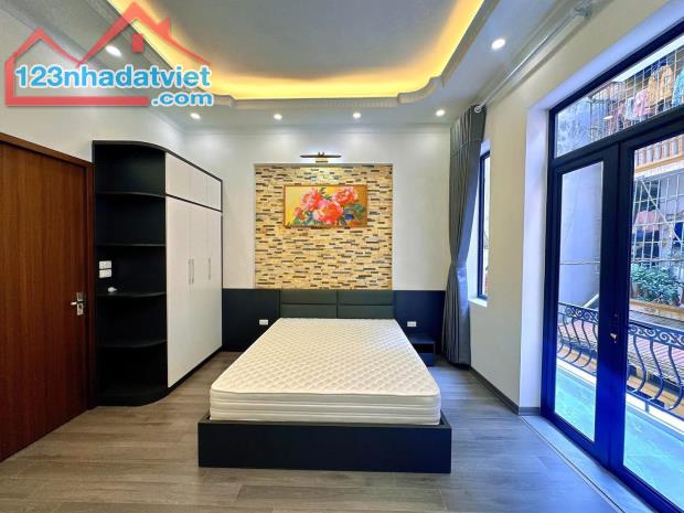 47m2+4T Giá Rẻ Giật Mình Ngõ Rộng Thoáng Phố Cầu Giấy chỉ 9.6Tỷ - 3