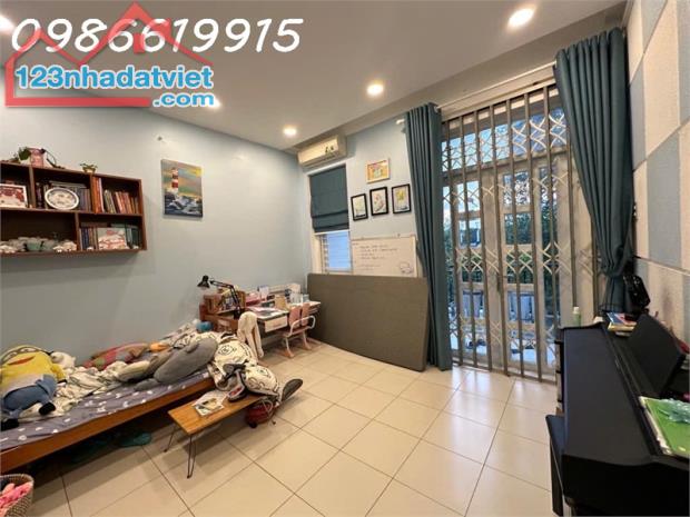 HIẾM BÁN) MT ĐƯỜNG SỐ TÂN PHONG - KDC AN PHÚ HƯNG - DT 78m2 - HÀNG XÓM PHÚ MỸ HƯNG - CHỈ - 2