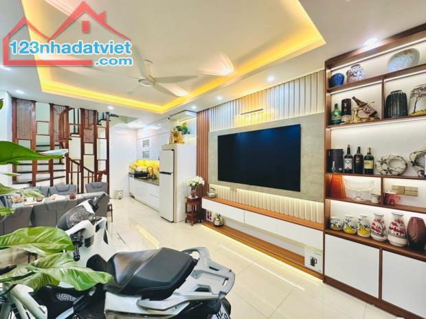 Nhà Vĩnh Hưng lô góc ô tô tải đỗ cửa vào nhà kinh doanh 5 tầng nhỉnh 6 tỷ - 5