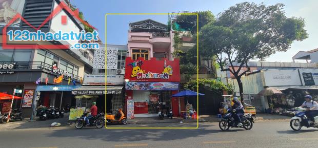 SIÊU HIẾM-Cho thuê nhà Mặt Tiền Tân Hương 110m², 2 Lầu - NGAY CHỢ