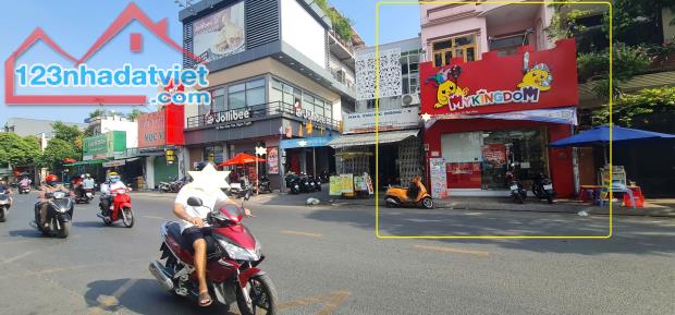 SIÊU HIẾM-Cho thuê nhà Mặt Tiền Tân Hương 110m², 2 Lầu - NGAY CHỢ - 4