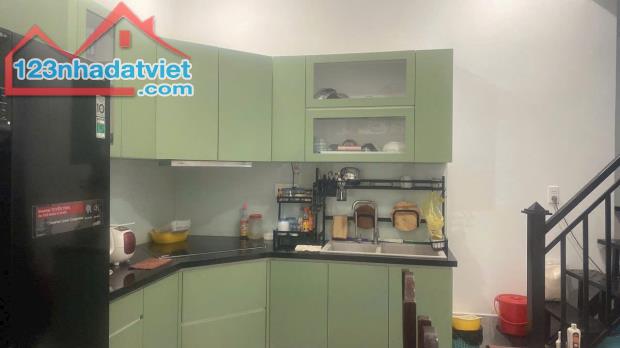Bán nhà MT số ngay Lê Văn Việt, Tăng Nhơn Phú B 62M2 2 TẦNG nhỉnh 5 tỉ THỦ ĐỨC.