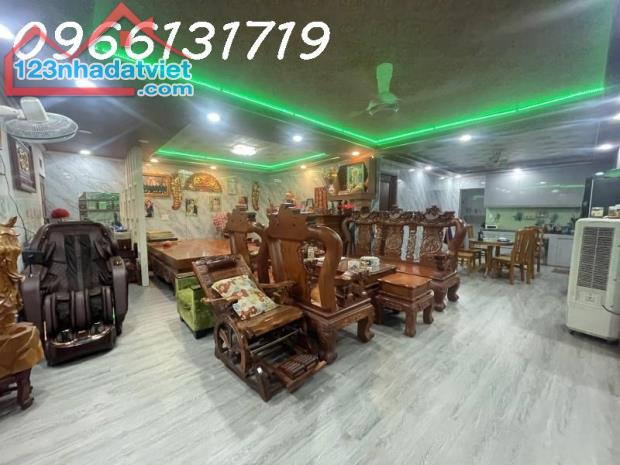 Mặt tiền Xuân Thới Thượng 32, Xuân Thới Thượng, Hóc Môn, 184m2, tròn 13 tỷ TL.