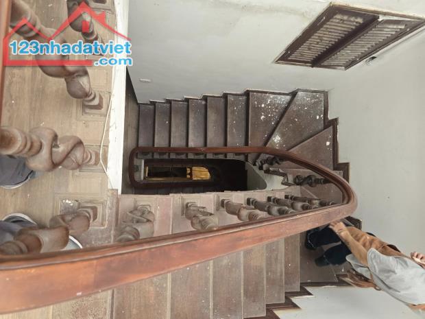 Kinh Doanh Cực Đỉnh – Bán Nhà 5 tầng Mặt phố Trích Sài, Bưởi, Tây Hồ, HN. 64 mv - 55 Tỷ - 2