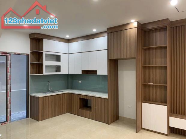 ách Ql6 400m,nhà 5 tầng tại Biên Giang - Hà Đông , ô tô đỗ ,giá 3,25ty   - - 1
