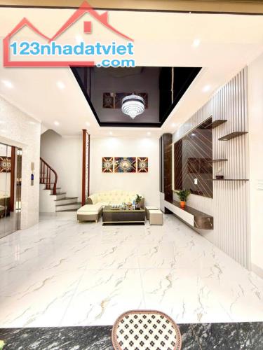 BÁN NHÀ 6 TẦNG Q.HOÀNG MAI - 8 TỶ - SỔ ĐỎ CHÍNH CHỦ - 1