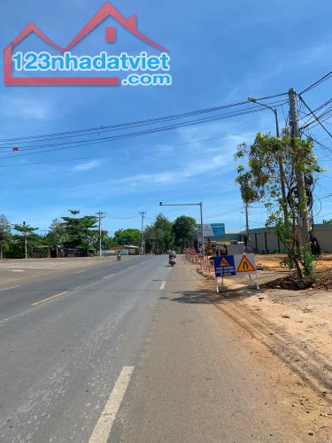 BÁN ĐẤT MT ĐƯỜNG 25 HÒA LONG/TPBR
