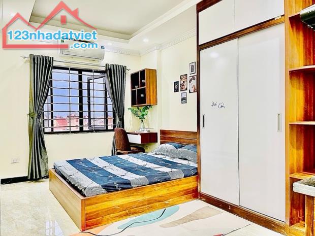 Đại kim- hoàng mai :53m2,5 tầng,mặt tiền 4,4m - 2
