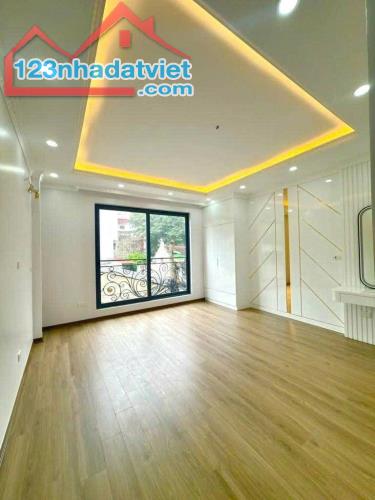 🏡 BÁN NHÀ CẦU GIẤY – 36M² – 6 TẦNG – 9.8 TỶ 🚀 - 2