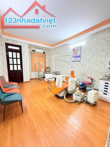 Bán nhà quận 10, Tô Hiến Thành, 74m2, 4 tầng, hẻm xe hơi, 18.5 tỷ