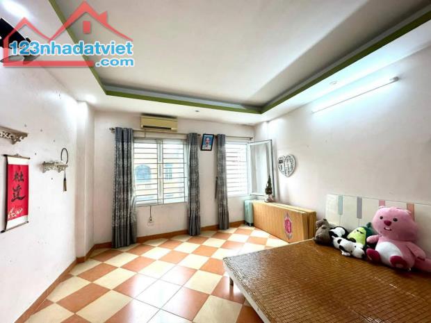 Ban nhà mặt ngõ 4m kinh doanh phố Thuỵ Khuê 40m2 3 tầng 5.5 tỷ Tây Hồ mua ngay kẻo mất - 2
