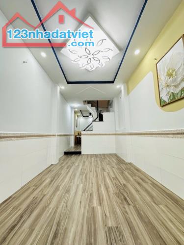 CHÍNH CHỦ - HẺM XE HƠI - DT 39M2 , DÀI 13M - 4 TẦNG ĐÚC VỚI 5 PN,3WC , PHAN TÂY HỒ - PN - 1