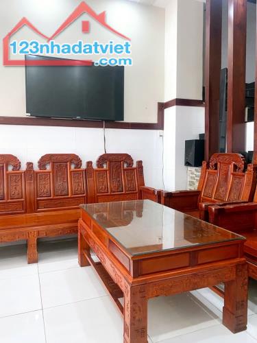 BÁN GẤP NHÀ 4 TẦNG ,4PN ,HẺM XE HƠI TRẦN XUÂN SOẠN ,QUẬN 7 ,NHĨNH 11 TỶ. - 3