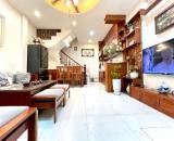 Siêu hiếm, nhà 5 tầng, ngọc thụy. long biên, đủ nội thất, gần phố, giá 6 tỷ 6