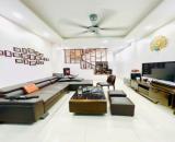 Bán nhà đẹp ôtô đỗ cổng phố Lạc Long Quân 50m2 4tầng mặt tiền 4m 8.8 Tỷ gần Hồ Tây