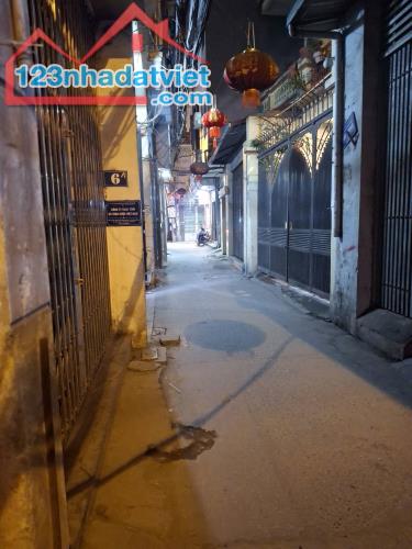 Chính chủ bán nhà ngõ ô tô, K. doanh, Phố Khương Hạ, Thanh Xuân. DT: 79m2 – 3 tầng. 13,3 - 2