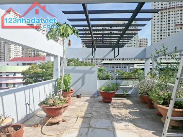Nhà Đẹp Q7 Mặt Tiền Khu Dân Cư Phú Mỹ  440M Ngang 5m 4PN - 4