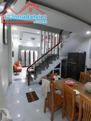 ♪Nhà Kiệt nhựa 5.5m Thi Sách, 2 Mặt Thoáng, 105m2, 3 mê, ở và cho thuê riêng, 6.x tỷ