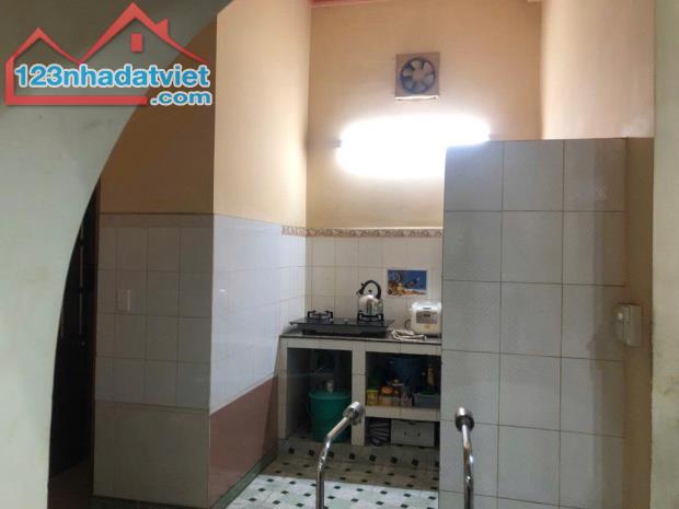 BÁN NHÀ 2 TẦNG  – TRUNG TÂM PHƯỜNG PHƯỚC LONG B. TP. THỦ ĐỨC. 5,6 TỶ TL. - 4