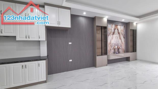 SIÊU PHẨM BÁT KHỐI – 6 TẦNG – GARA OTO – THANG MÁY – 52M² – 9.3 TỶ! - 4