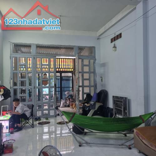 "Căn Nhà Đáng Mơ Ước Ngay Trung Tâm Bình Tân – Hẻm Xe Hơi – Nhà 3 Tầng – Sổ Hồng Riêng – C - 2