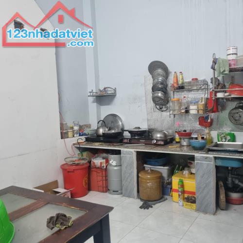 "Căn Nhà Đáng Mơ Ước Ngay Trung Tâm Bình Tân – Hẻm Xe Hơi – Nhà 3 Tầng – Sổ Hồng Riêng – C - 3