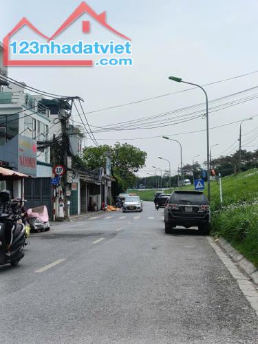 BÁN ĐẤT - NGÕ 161 ĐƯỜNG BÁT KHỐI-DIỆN TÍCH 53M2-GIÁ 7,9 TỶ - 2