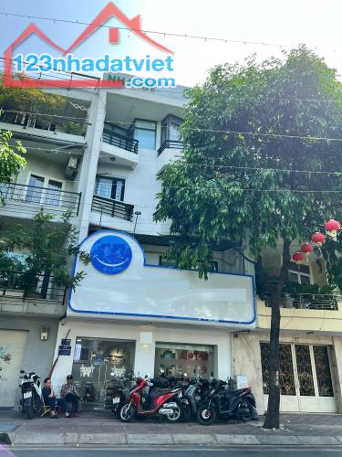 MẶT TIỀN ĐƯỜNG TRƯỜNG SA, P2, PHÚ NHUẬN.DT:6X11,1TR4L, GIÁ:27 TỶ