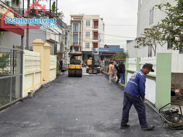Bán lô đất 60m2 ngay gần trung tâm huyện Kiến Thụy giá 780 triệu VND.