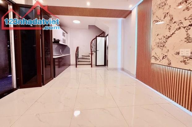 SIÊU PHẨM ĐỐNG ĐA - AN NINH TỐT - AN SINH ĐỈNH - THOÁNG SÁNG - TRƯỚC SAU VĨNH VIỄN - 4