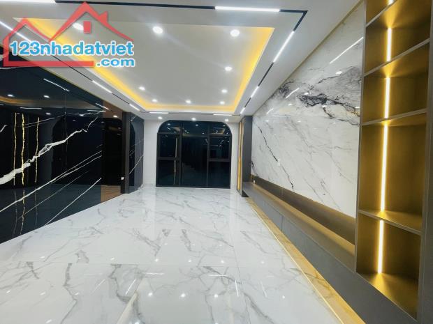 Siêu phẩm Trần Phú – Hà Đông, 50mX5T, 1 nhà ra phố, ô tô vào nhà, kinh doanh đỉnh 11,5 tỷ - 1