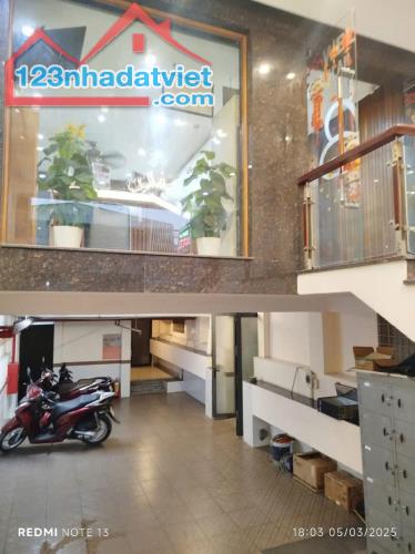 Bán KHÁCH SẠN 8 tầng mới ngang 10M 55P Lê Văn Khương 260m2 TN 350tr gần NM Bia 35 tỷ. - 1