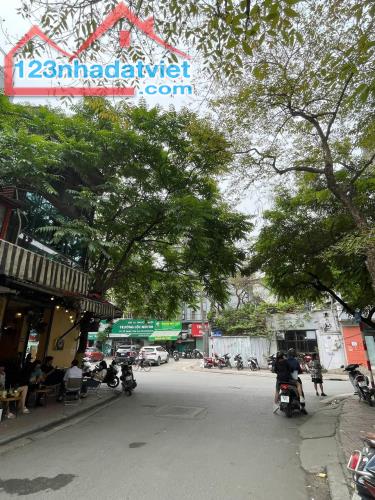 MẶT NGÕ NGUYỄN CÔNG HOAN - ÔTÔ TRÁNH - VỈA HÈ KINH DOANH - GIÁ 14 TỶ