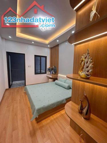 SIÊU PHẨM HỒ TÂY- PHÂN KHÚC HIẾM- OTO VÀO NHÀ- THÔNG HỒ TÂY- VÀI BƯỚC RA PHỐ  DT 45M X 5T - 2