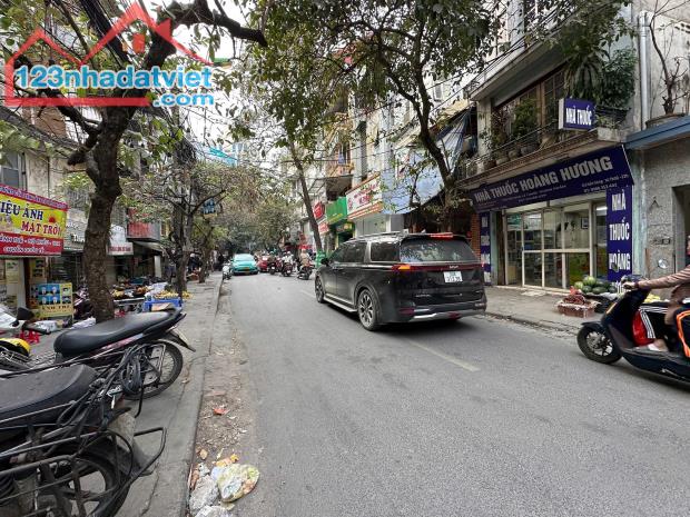 Mặt Phố Vũ Thạnh,Đống Đa-140M x7T-MT 4.1M-KD-Sầm Uất-Ở Luôn-110 triệu / tháng-chỉ 42.5 tỷ