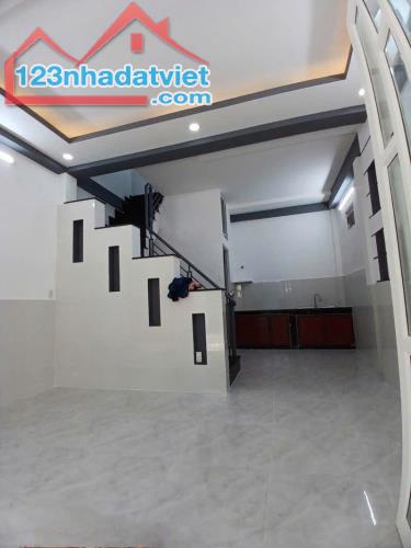 LÊ ĐÌNH CẨN - BÌNH TÂN - 37M2 - 2 TẦNG BTCT 2PN 2WC - GIÁ 3.75 TỶ - 1