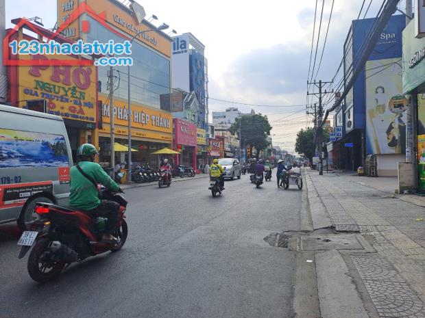 BÁN NHÀ MẶT TIỀN NGUYỄN ẢNH THỦ 15.3X28M GIÁ 44 TỶ VỊ TRÍ VÍP - 3