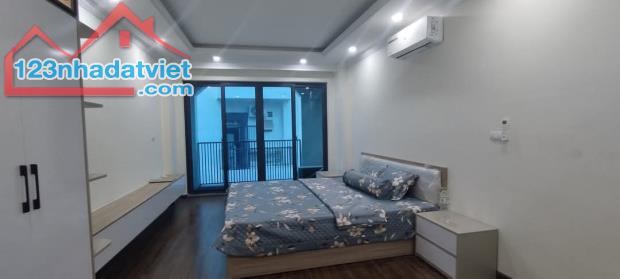 BÁN NHÀ ĐƯỜNG NGUYỄN VĂN HUYÊN CẦU GIẤY, Ô TÔ 7 TẦNG KINH DOANH. DT 45M2 GIÁ 18.5 TỶ - 3