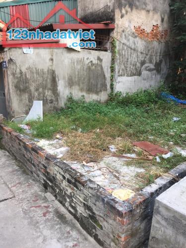 Bán nhà đất Pháo Đài Láng, Đống Đa. 112 m2 x Mt 5,5m. Ô tô lô góc xây CCMN, VP, cho thuê. - 1