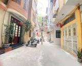 TRUNG TÂM QUẬN ĐỐNG ĐA 30m 5 tầng lô góc 5,8 tỷ