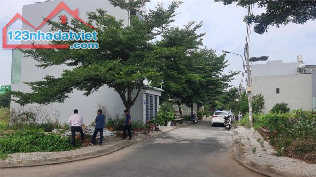 LÔ ĐẤT ngay Cảng, SHR – ĐƯỜNG NHỰA 9M, Dân cư đông, PHÚ HỮU, TP. TĐ – CHỈ 3,190tr - 2