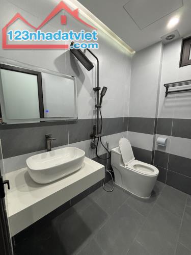 Bán nhà phố Ngọc Trục quận Nam Từ Liêm nhà đẹp gần ô tô dt 40m 5t mt 3,8m giá 5,2 tỷ - 3
